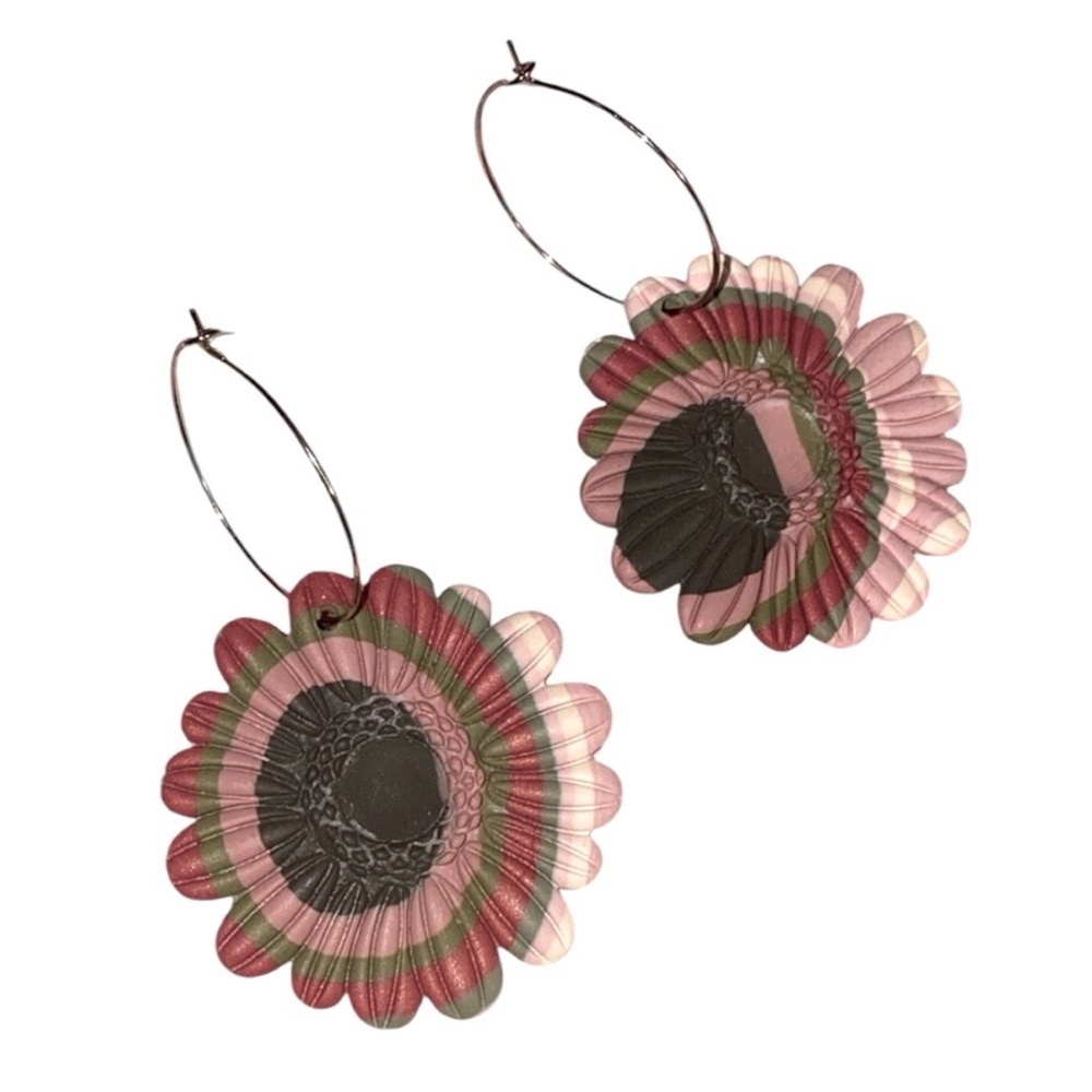 NWOT Pink/Green/White Handmade Floral Hoop Earrings